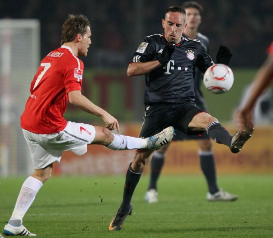 卡马文加来 卡马文加来